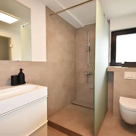 Sweet In Bei Messe Duesseldorf Apartment